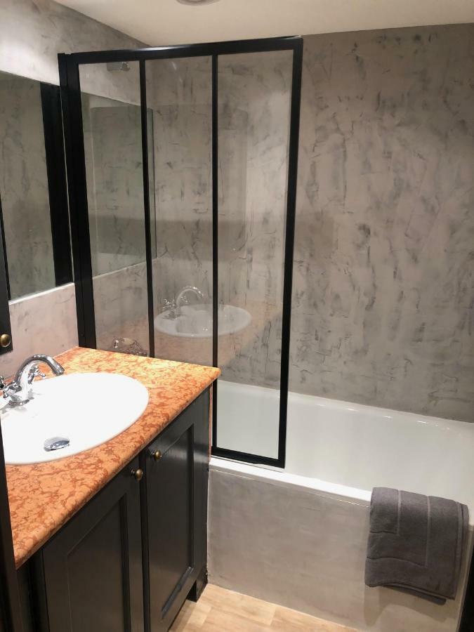 Apartment 29 *